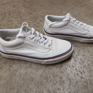 Vans White Sneaker NICE!!